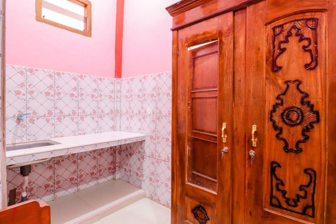 Pondok Baneytha Γιογκιακάρτα Εξωτερικό φωτογραφία